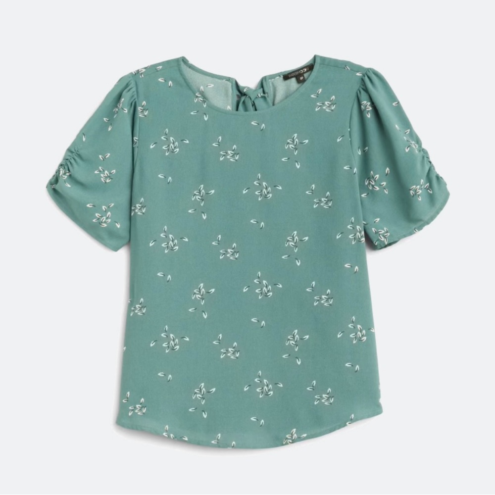 Women’s Small Green Floral Blouse